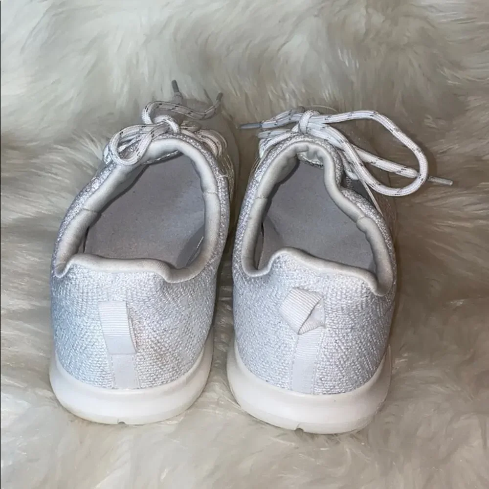 The Children's Place Iridescent Write Sneakers 6